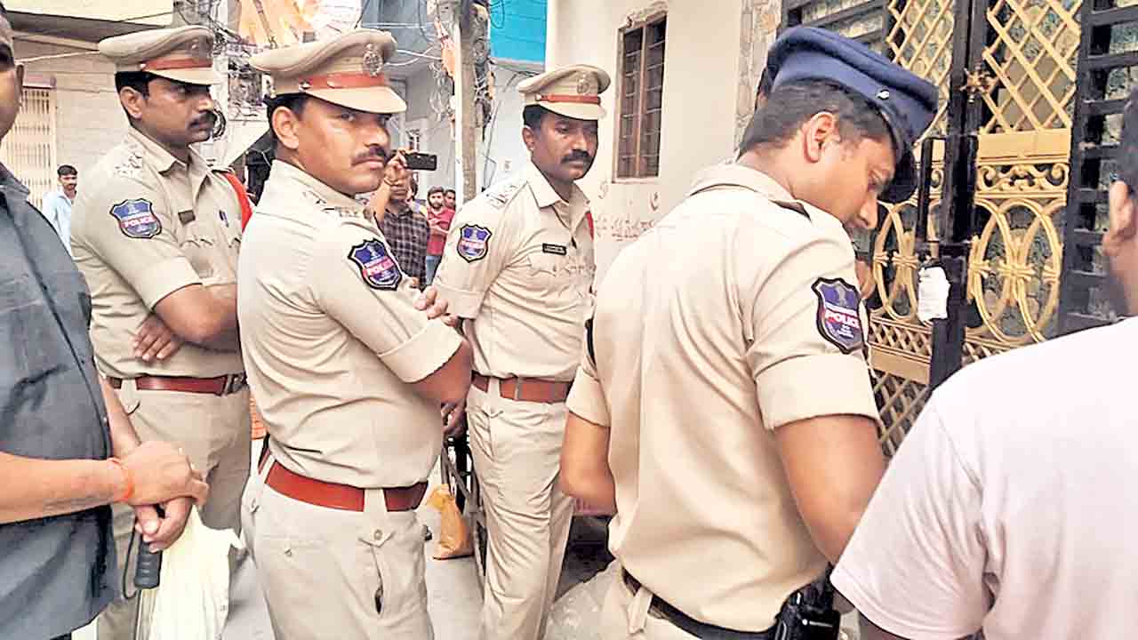 పుట్ట రాము హత్య జరిగిన ఇల్లు సీజ్‌