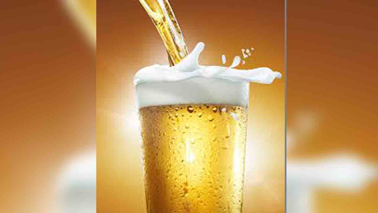 మందెయ్‌ చిందెయ్‌.. ఏటా పెరుగుతున్న మద్యంప్రియులు