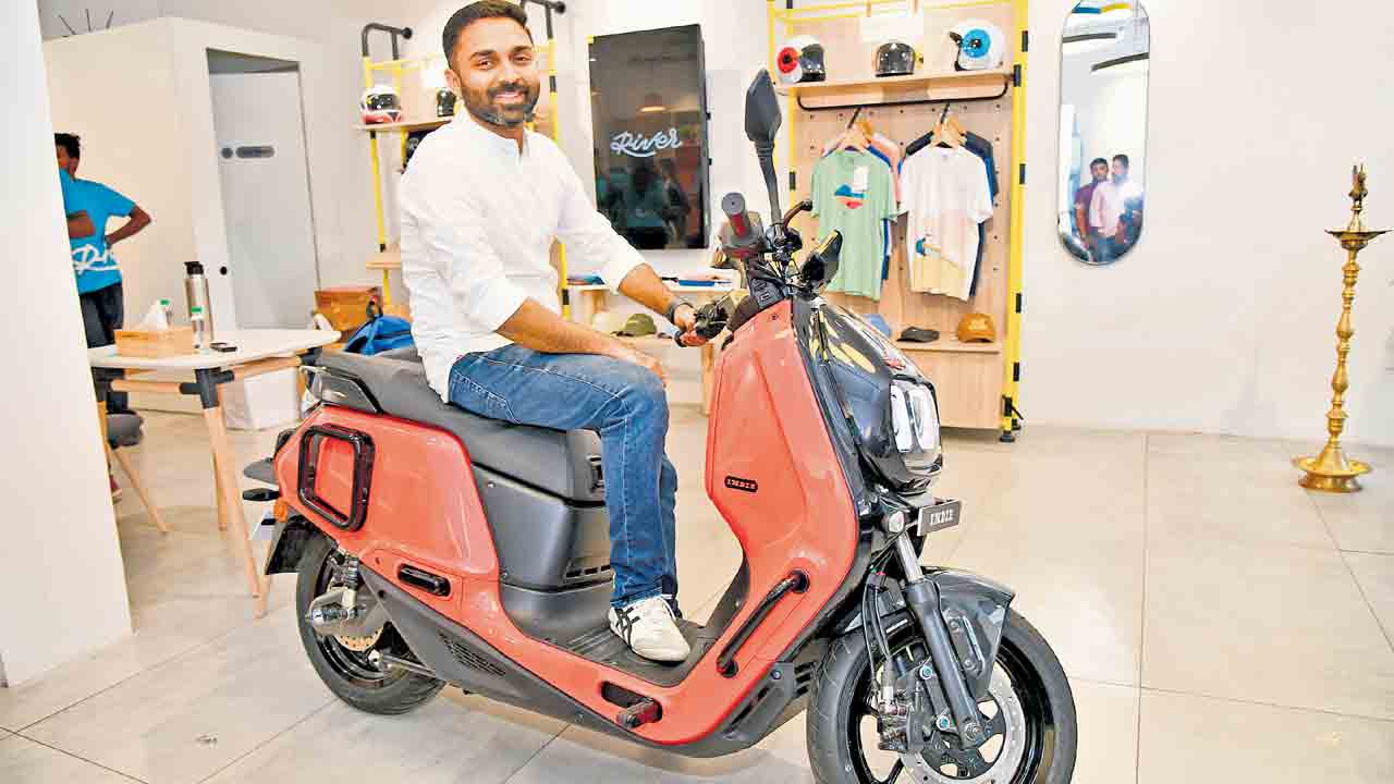 హైదరాబాద్‌లో.. రీవర్‌