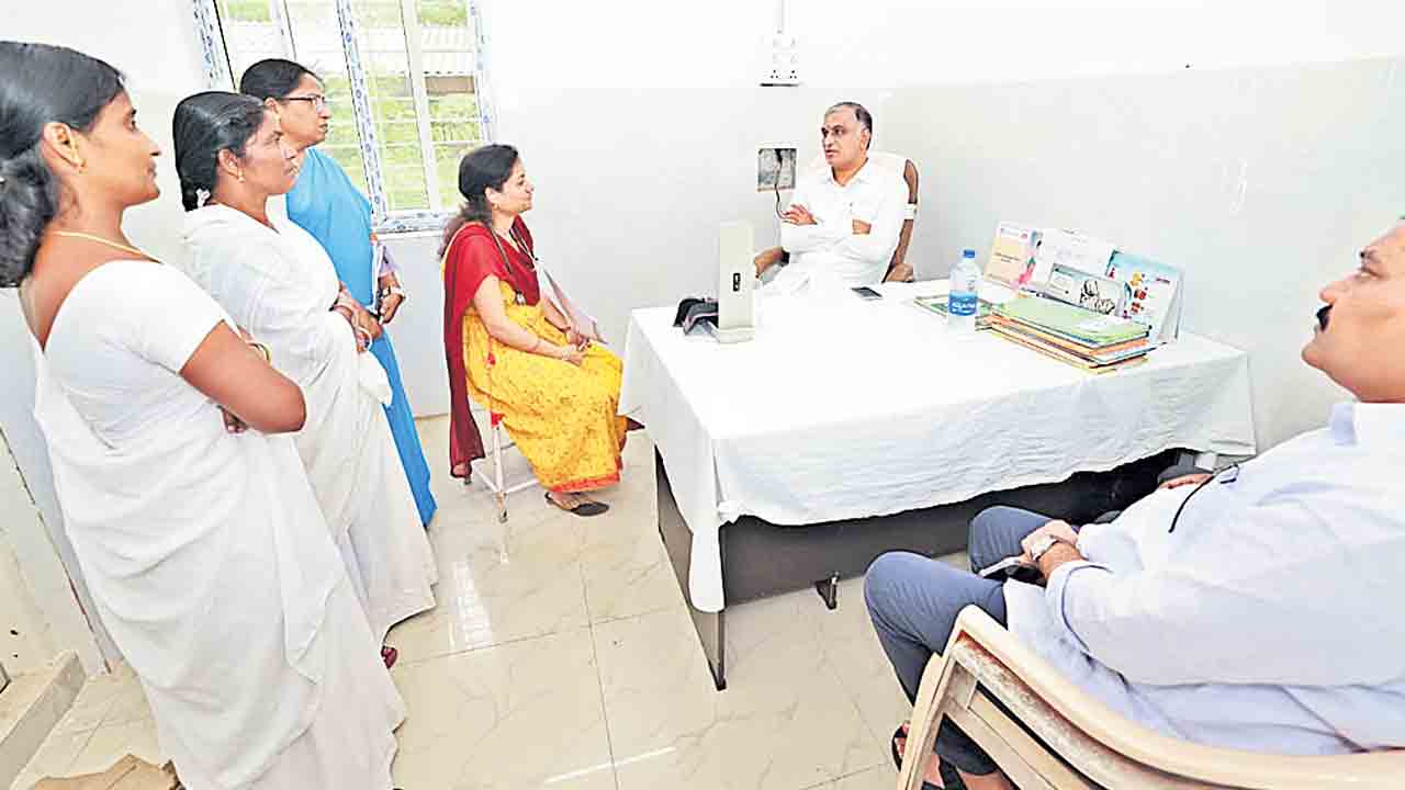 సీజనల్‌ వ్యాధులపై అప్రమత్తంగా ఉండాలి