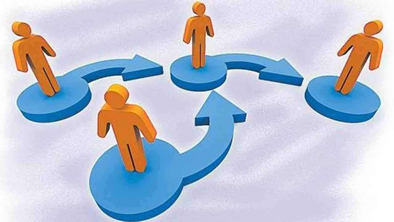 అందరి నోటా బదిలీల మాటే..