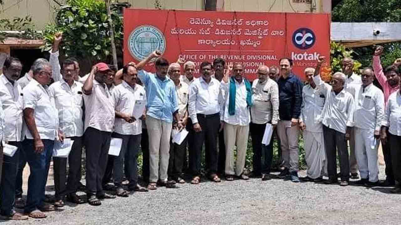 గ్రీన్ఫీల్డ్ హైవే అలైన్మెంట్ మార్చాల్సిందే..