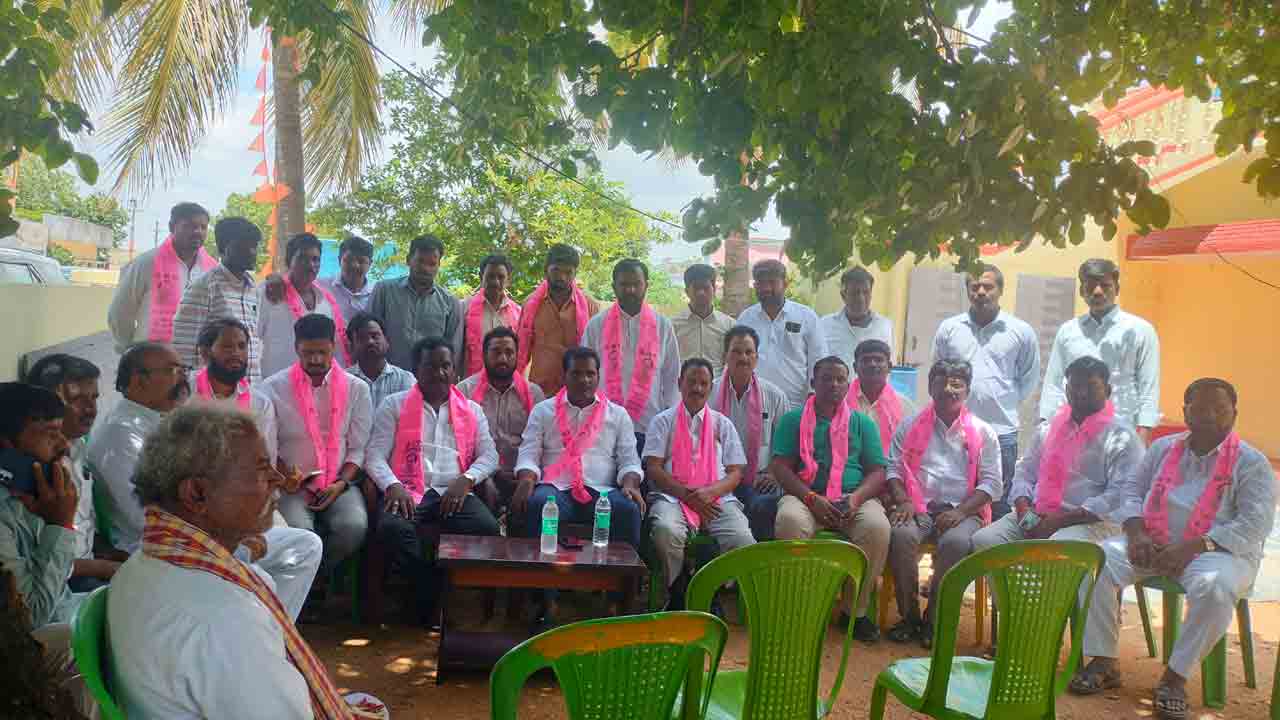 కాంగ్రెస్‌ హామీలపై ప్రశ్నిద్దాం