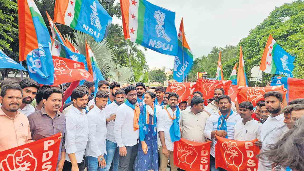 నీట్‌పై ఐక్య విద్యార్థి ఆందోళన