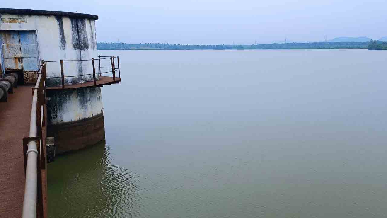 వేతనాలు ఇవ్వండి మహాప్రభో..!