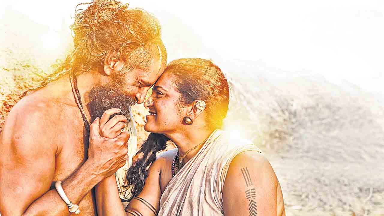 Thangalaan | పండగ వచ్చిందే చాన్నాళ్లకు.. ఆకట్టుకుంటున్న తంగలాన్‌ సాంగ్‌