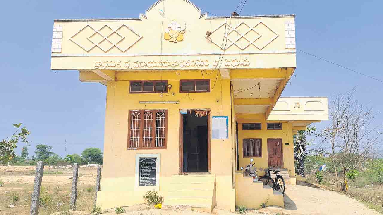 ‘పెద్దూరు’లో ఒక్క రైతుకూ జమకాలే