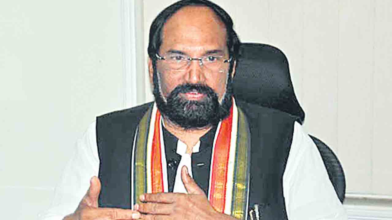 తుమ్మిడిహెట్టి వద్ద ప్రాజెక్టు నిర్మిస్తం