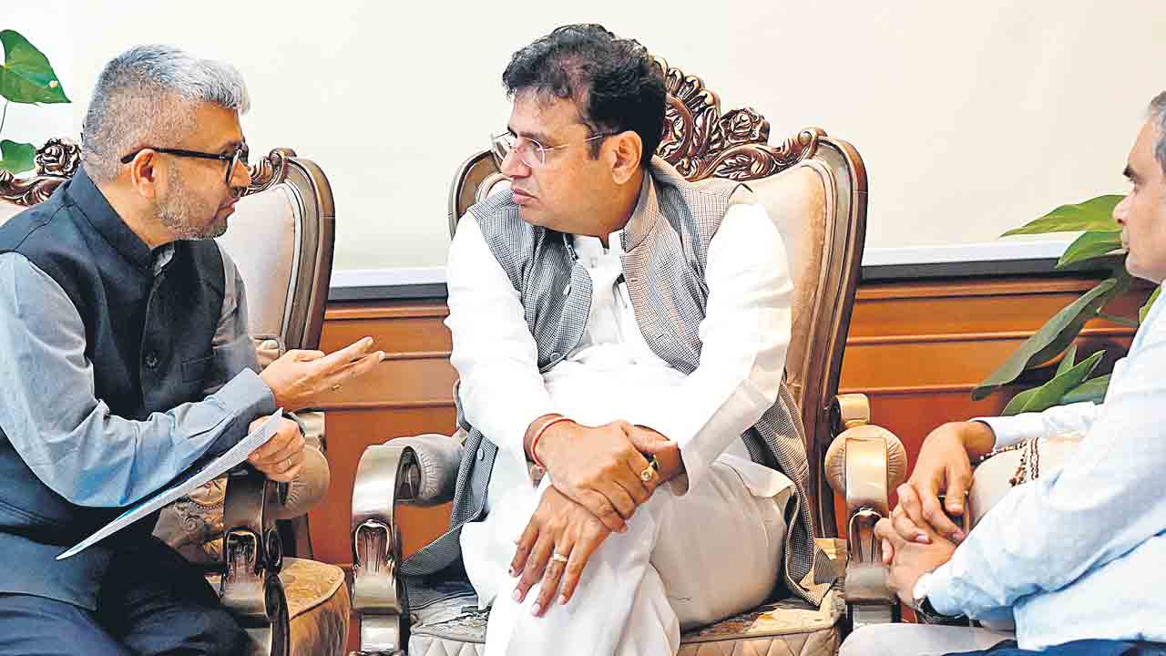 700 కోట్లతో అల్యూమినియం టిన్నుల యూనిట్‌