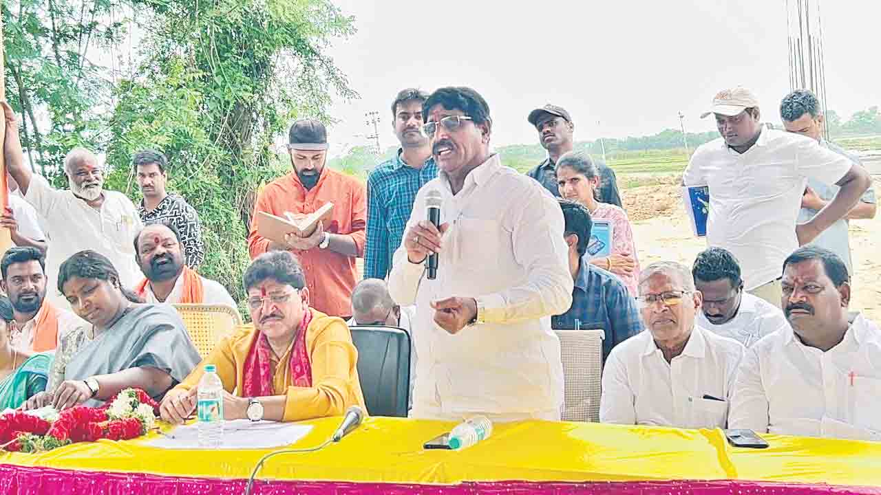 కేసీఆర్‌ను ఒప్పించి లిఫ్ట్‌ తీసుకొచ్చా..