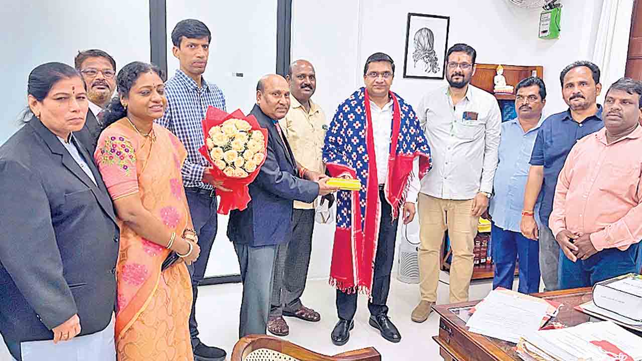 తెలంగాణ, ఏపీ హైకోర్టు ఉద్యోగుల క్రెడిట్‌ సొసైటీ కొత్త కార్యవర్గం