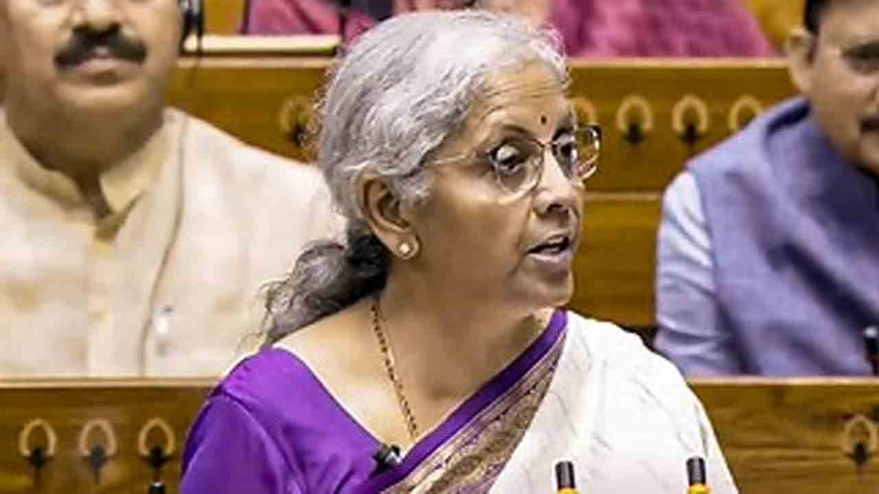 టెలికం శాఖకు 1.28 లక్షల కోట్లు