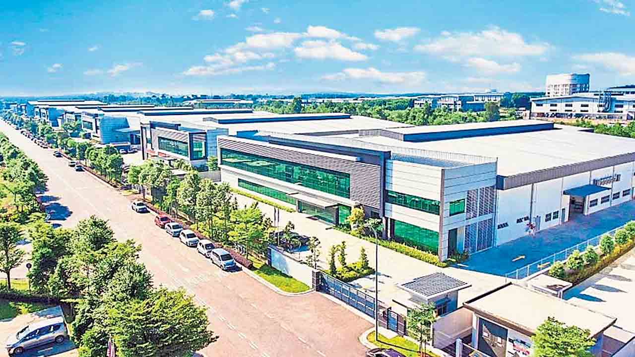 12 ఇండస్ట్రియల్‌ పార్కుల అభివృద్ధి