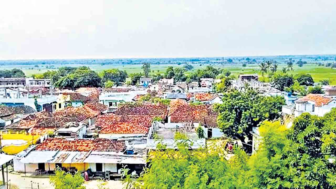 పల్లెప్రగతిపై నీలినీడలు