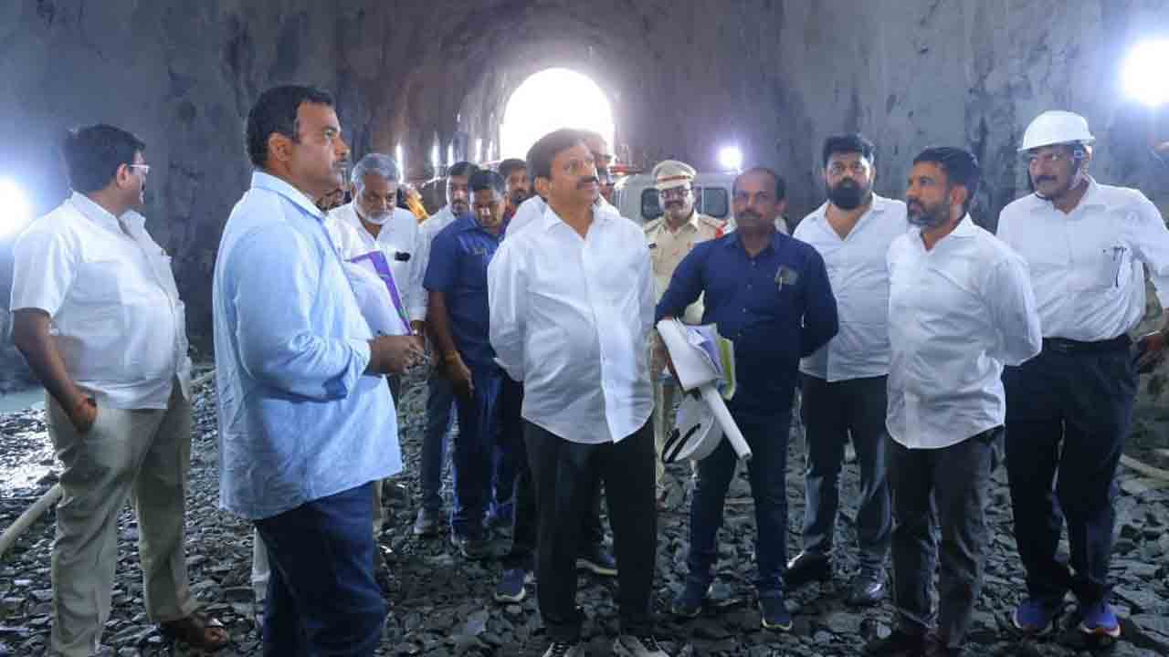 యుద్ధ ప్రాతిపదికన కాలువలు పూర్తి చేస్తాం