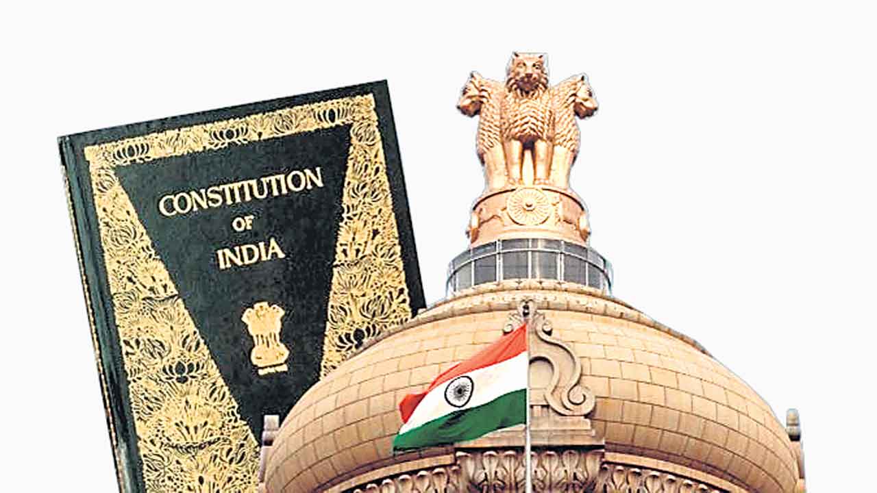 రాహుల్‌.. ఇదేనా రాజ్యాంగ రక్షణ!