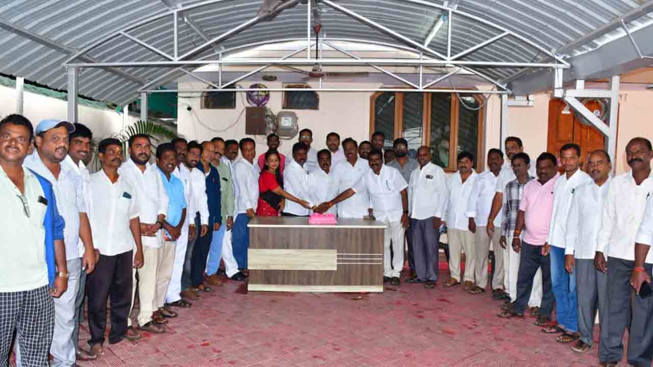 గుండెల నిండా జననేత జన్మదిన వేడుక