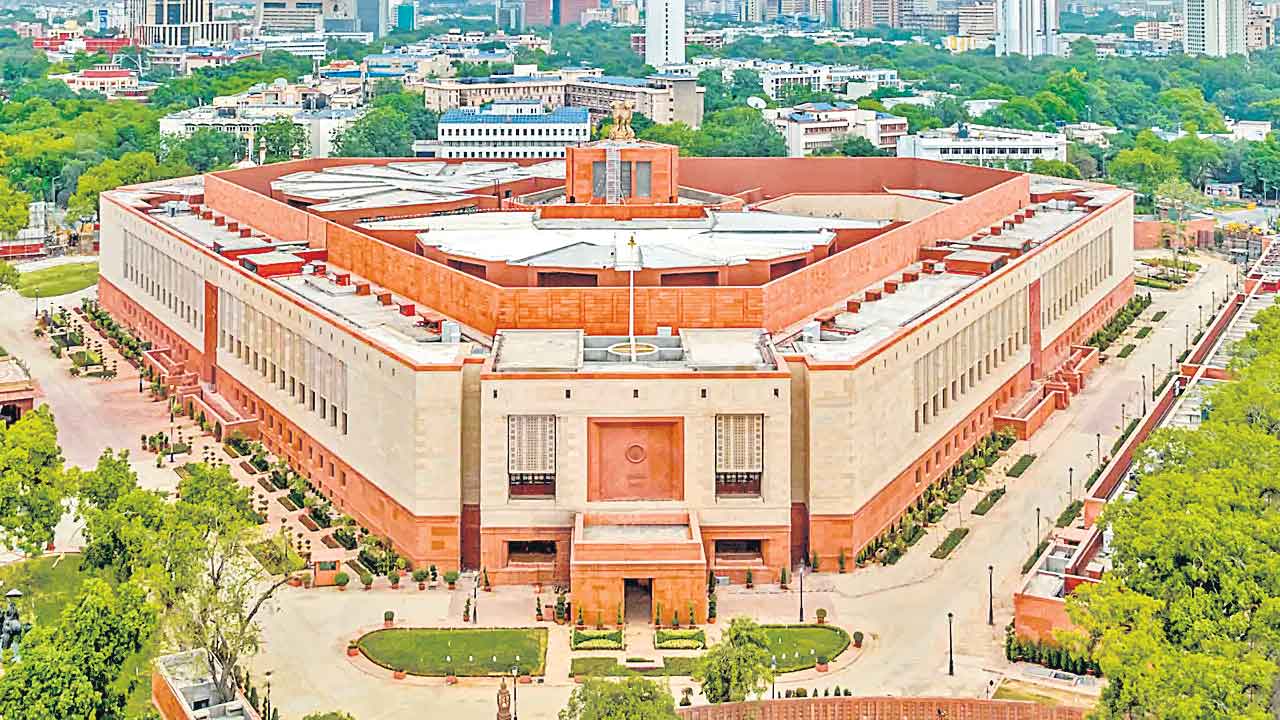 ‘బిల్డర్లకు రాయితీలివ్వండి’