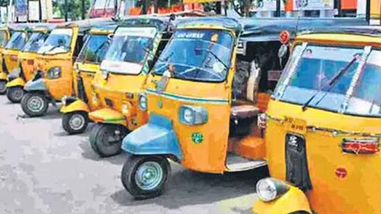 నేడు ఆటోకార్మికుల చలో అసెంబ్లీ