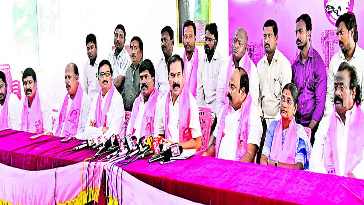 కేసులకు భయపడే ప్రసక్తే లేదు