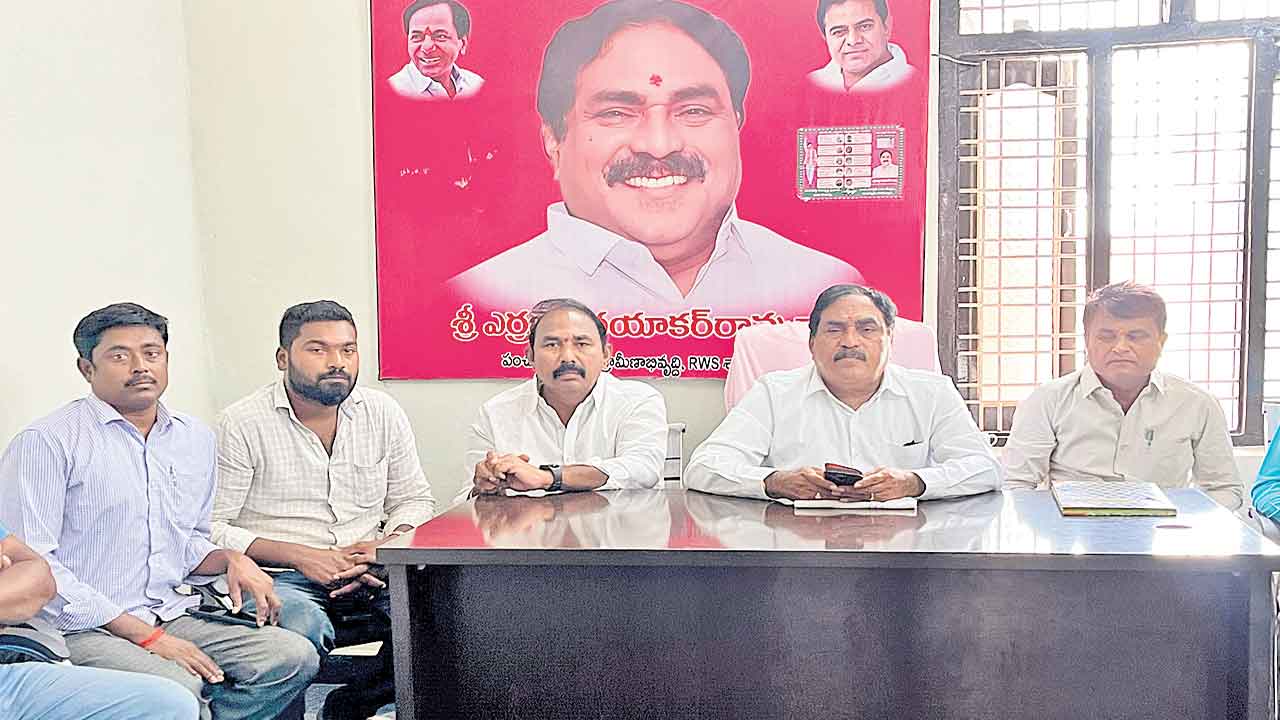 బీఆర్‌ఎస్‌ను వీడే ప్రసక్తేలేదు