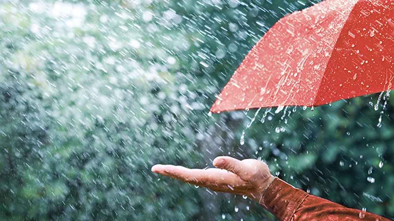 కొనసాగుతున్న వర్షాలు