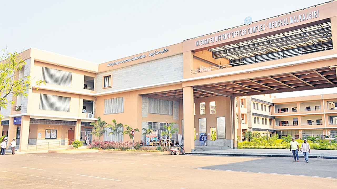 ప్రత్యేక అధికారులతో అభివృద్ధి జరిగేనా?