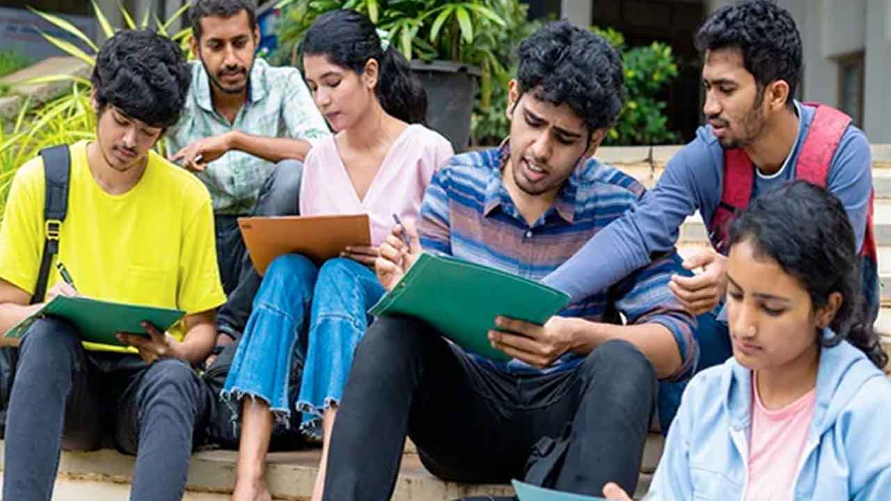 Engineering Seats | ఆ ఇంజినీరింగ్‌ సీట్లు ఉన్నట్టా? లేనట్టా?
