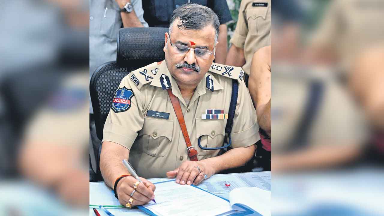 DGP Jiender | తెలంగాణ డీజీపీగా జితేందర్‌.. ఆయన నేపథ్యం ఇదీ!