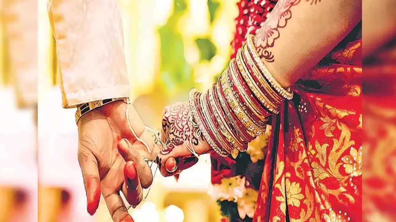 8 నెలల్లో 9 మందితో పెండ్లి.. కిలాడి పెండ్లి కూతురు అరెస్ట్‌