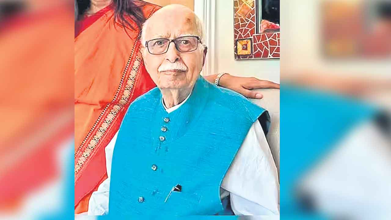 అద్వానీకి మళ్లీ అస్వస్థత