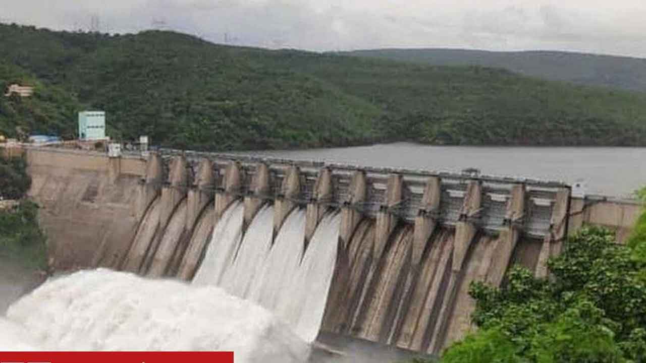 శ్రీశైలంలో విద్యుత్తు ఉత్పత్తి ప్రారంభించాలి