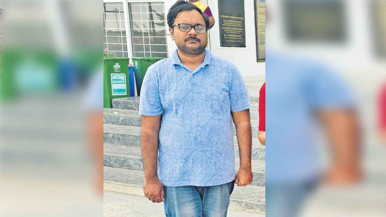 ఆన్‌లైన్‌ అప్పుల కోసం పెళ్లి