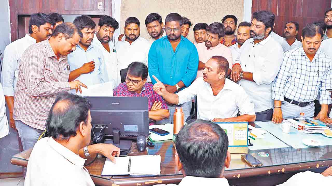 అక్రమ నిర్మాణాలా! అయితే నేనేం చేయాలె?