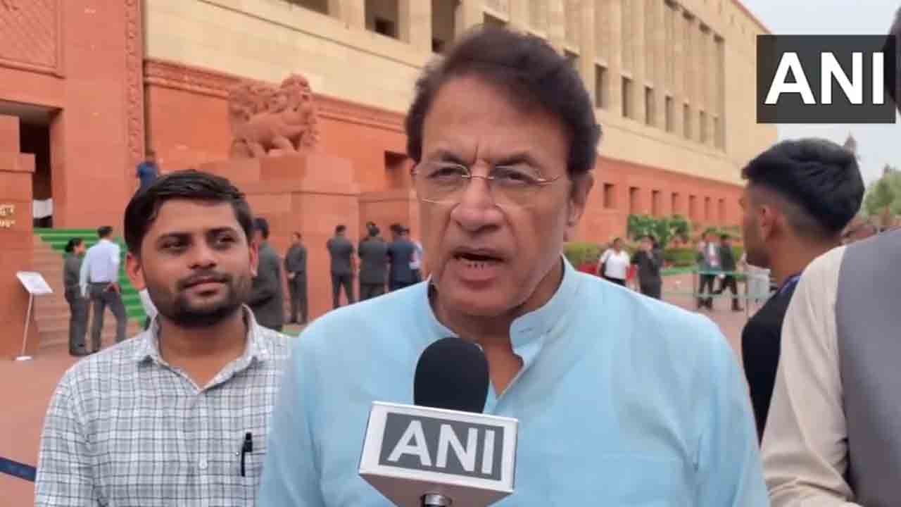 Arun Govil | రాహుల్‌ గాంధీ హిందువులకు క్షమాపణ చెప్పాలి : అరుణ్‌ గోవిల్‌