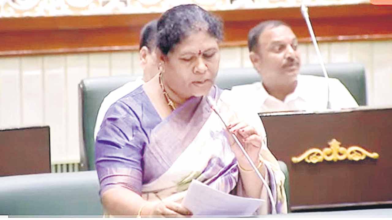 తులం బంగారం ఎప్పుడిస్తరు..?