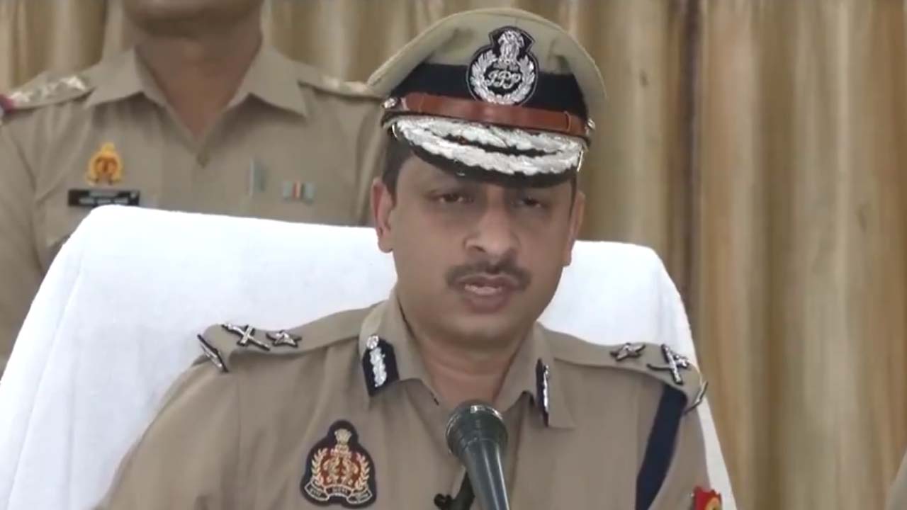 Hathras Stampede | హత్రాస్‌ తొక్కిసలాట కేసులో పోలీసుల కీలక చర్యలు.. పలువురు వ్యక్తుల అరెస్ట్‌..