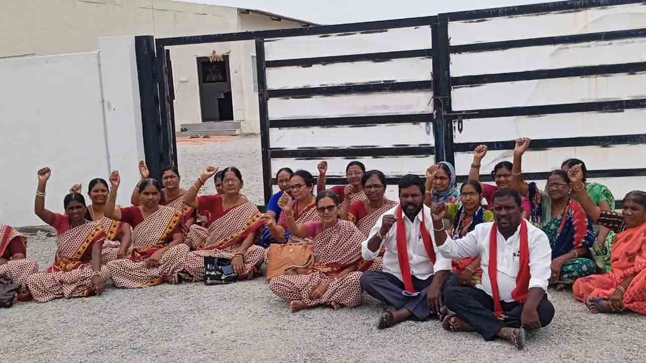 అంగన్వాడీ టీచర్లు, ఆయాలకు రిటైర్మెంట్ బెనిఫిట్స్ ఇవ్వాలి