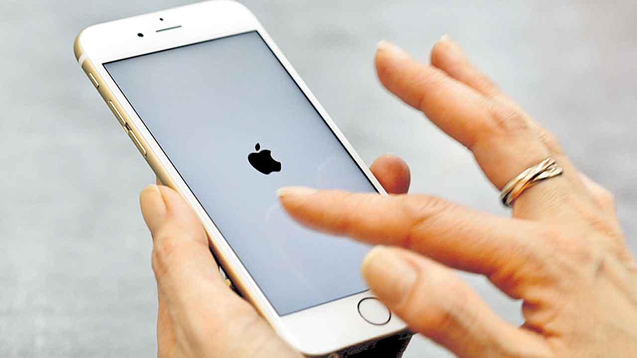 iPhone | ఈ జాగ్రత్తలు మస్ట్‌గా ఫాలో అవ్వండి.. ఐఫోన్‌ యూజర్లకు యాపిల్‌ కీలక సూచనలు..