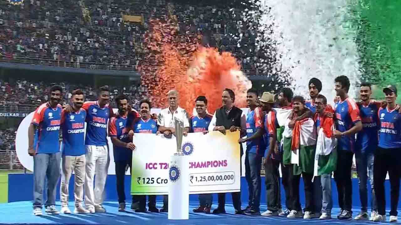 BCCI | టీ20 వరల్డ్కప్ చాంపియన్స్కు 125 కోట్లు.. ఒక్కొక్కరికి ఎంతంటే?