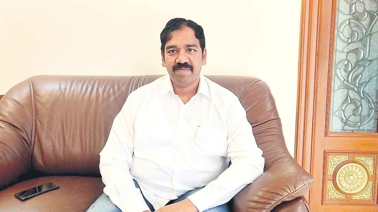 రాజకీయ కక్షతోనే ఆరోపణలు