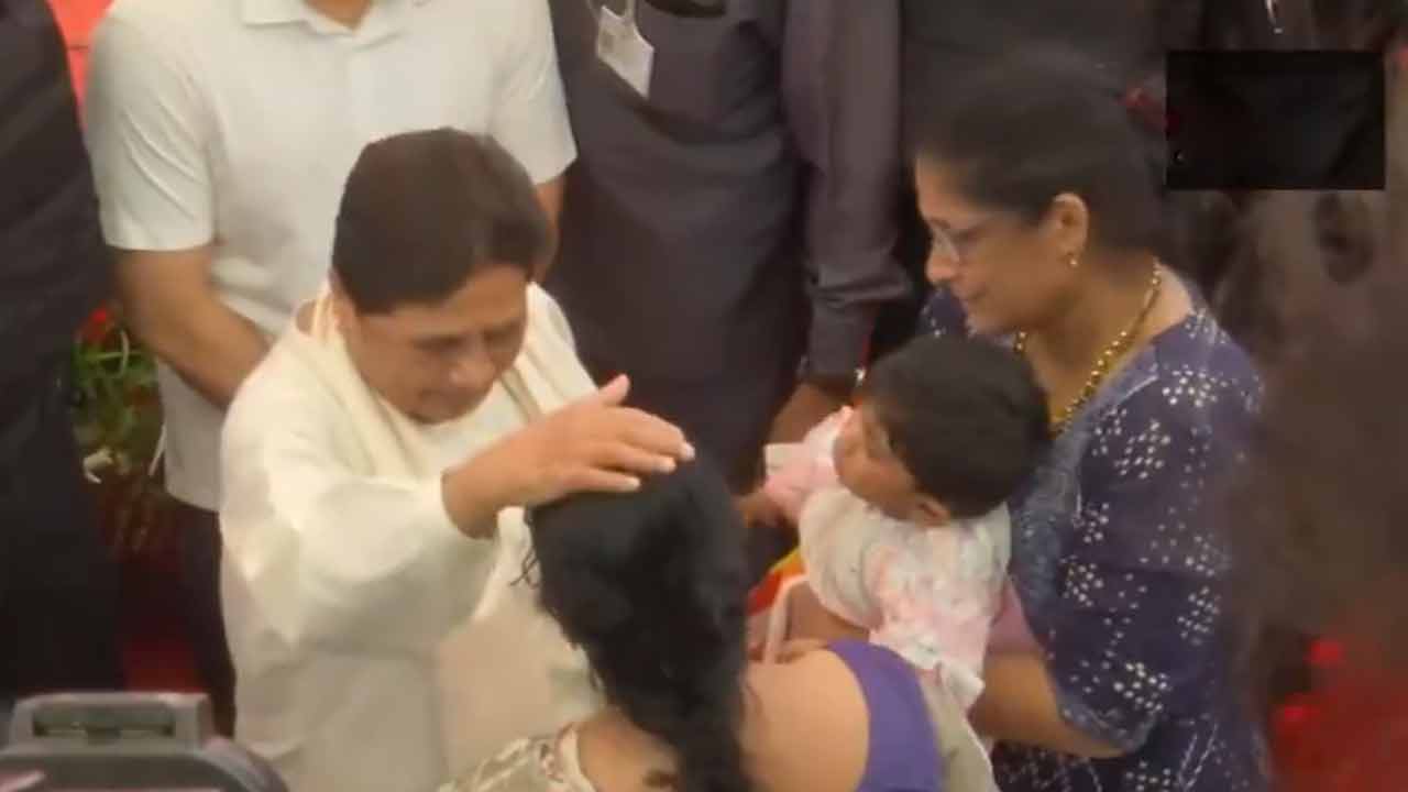 Mayavati | ఆర్మ్‌ స్ట్రాంగ్ హత్య కేసును సీబీఐకి అప్పగించాలి.. బీఎస్పీ చీఫ్‌ మాయావతి డిమాండ్‌