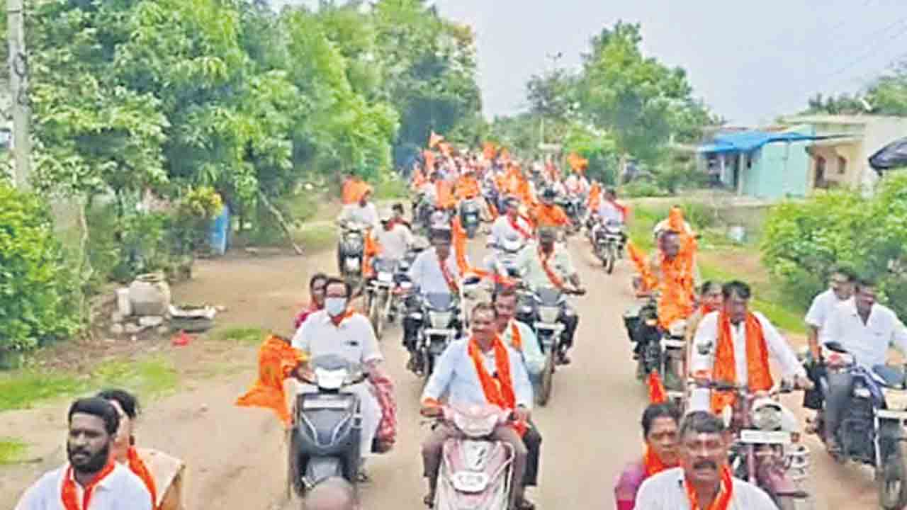 పాండురంగ ఆశ్రమంలో అభిషేకాలు