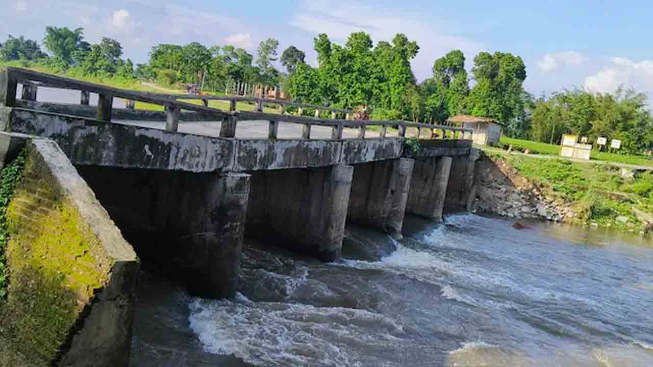 Bridge Collapses | బీహార్‌లో కూలిన మరో బ్రిడ్జి.. 15 రోజుల్లో ఆరో ఘటన