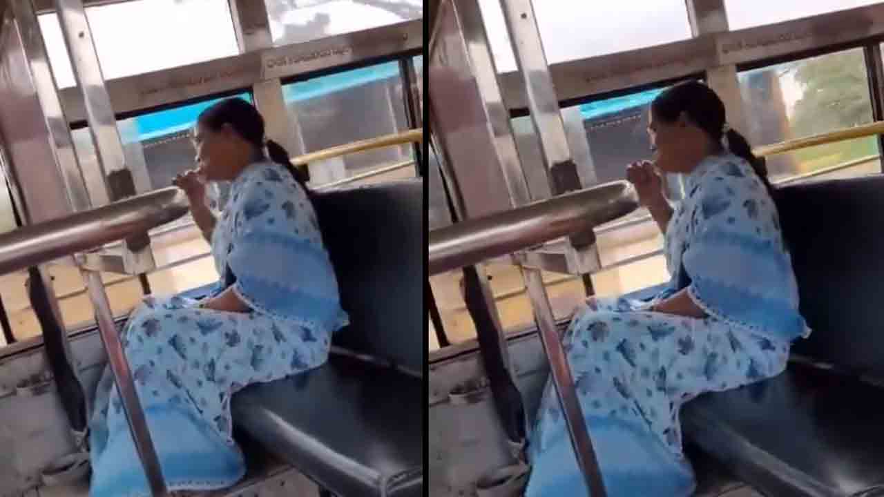 Free Bus For Woman | ఫ్రీ బస్సును ఇలా కూడా వాడుకుంటున్నారు.. ఎంచక్కా పళ్లు తోముతూ ప్రయాణిస్తున్న మహిళ.. వీడియో