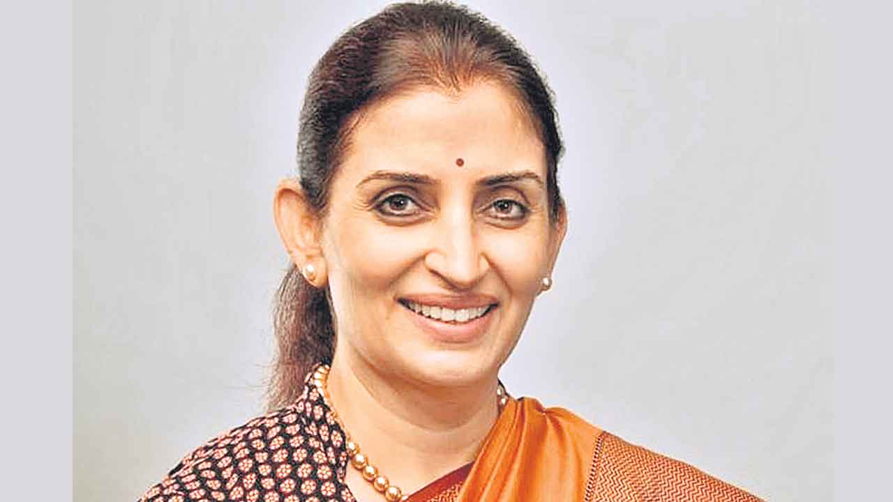 Sujatha Saunik | సుజాత సౌనిక్‌.. మహారాష్ట్ర తొలి మహిళా సీఎస్‌
