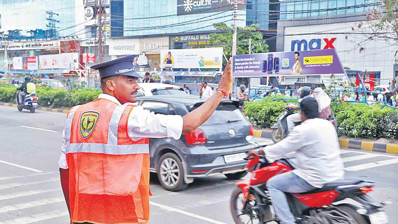 ట్రాఫిక్‌ మార్షల్స్‌