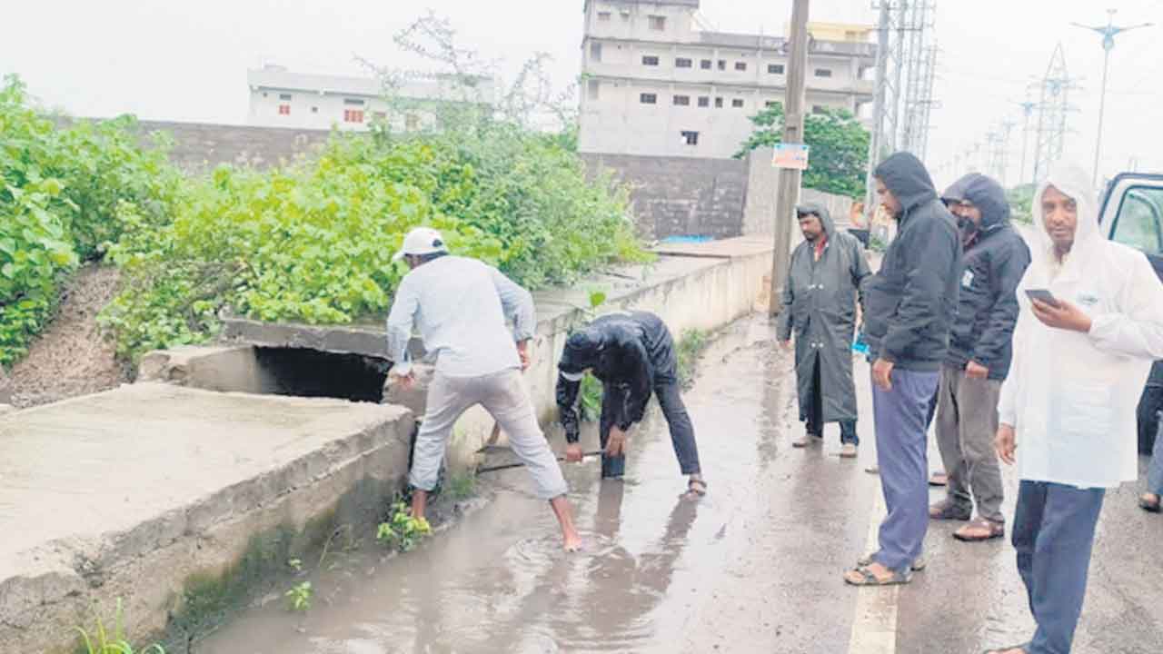 ఎడతెగని ముసురు