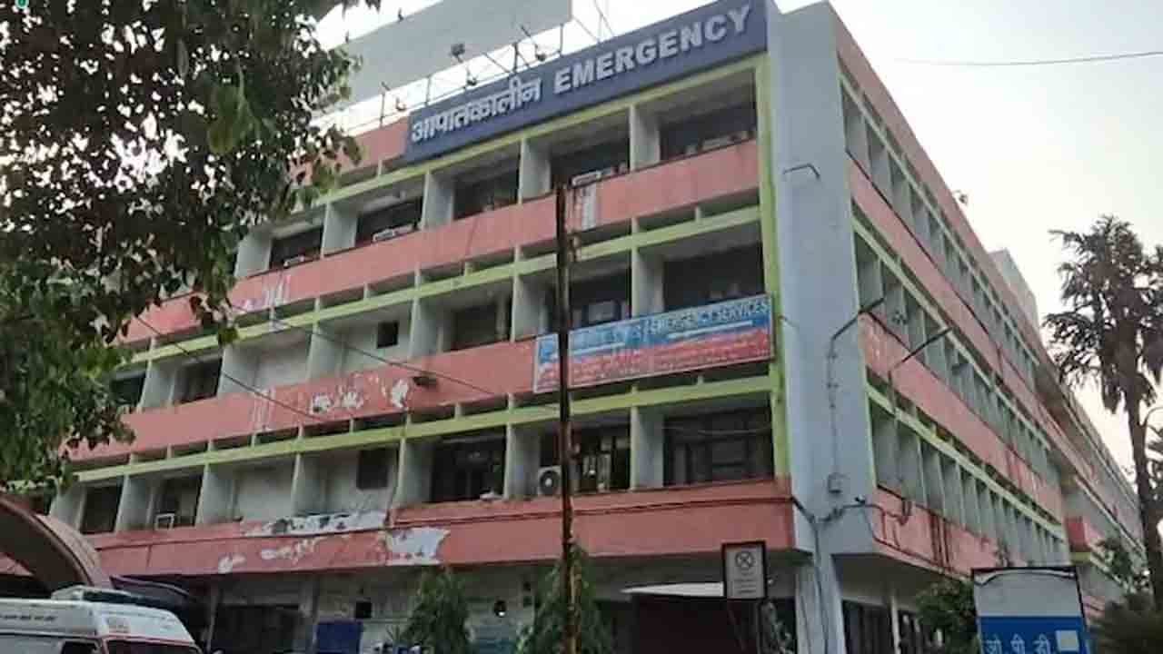 Patient Shot Dead | ప్రభుత్వ ఆసుపత్రిలో కాల్పులు.. చికిత్స పొందుతున్న రోగి మృతి