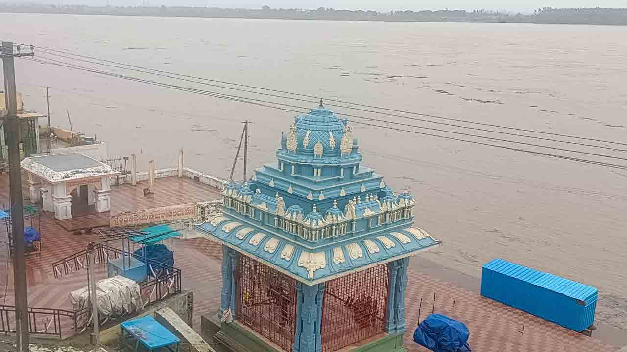 ముంచెత్తిన వాన